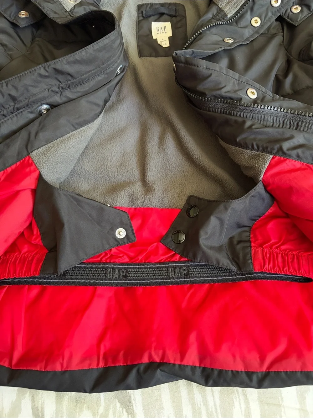 Gap Black Puffer EUC